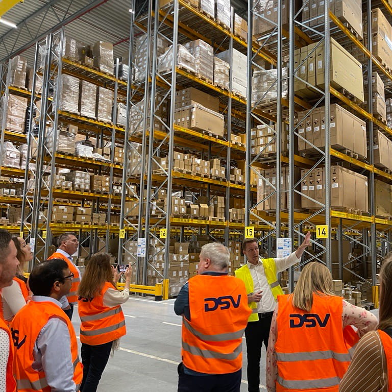 Rundvisning på DSV Solutions lager i Hedehusene DK